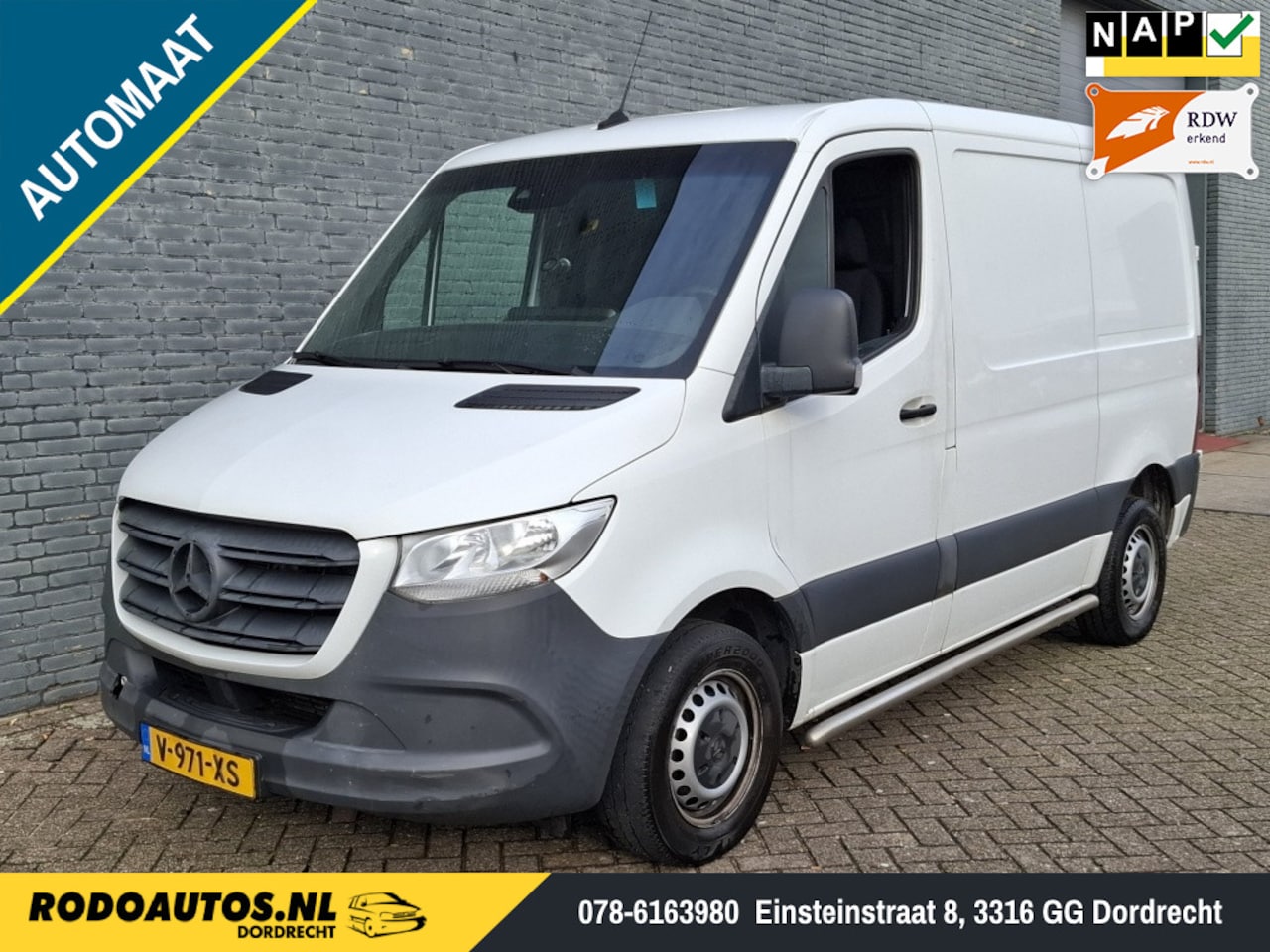 Mercedes-Benz Sprinter - 211 2.2 CDI L1H2 Automaat Navi/Camera/Cruise - AutoWereld.nl