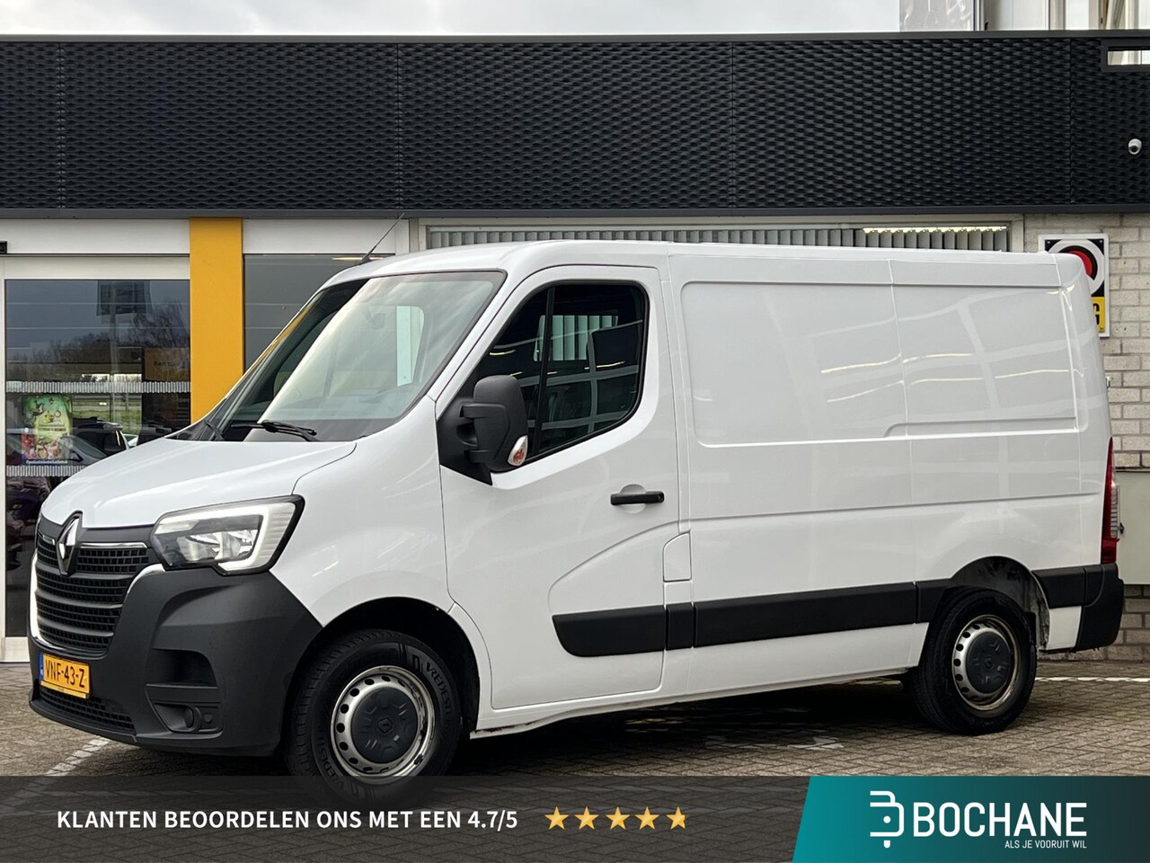 Renault Master - 2.3 dCi 135 T28 L1H1 Comfort | Navigatie | Trekhaak | Parkeersensoren - AutoWereld.nl