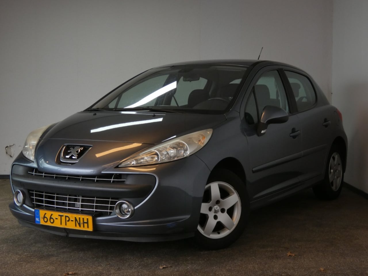 Peugeot 207 - 1.4-16V XS Pack Nwe APK airco - AutoWereld.nl
