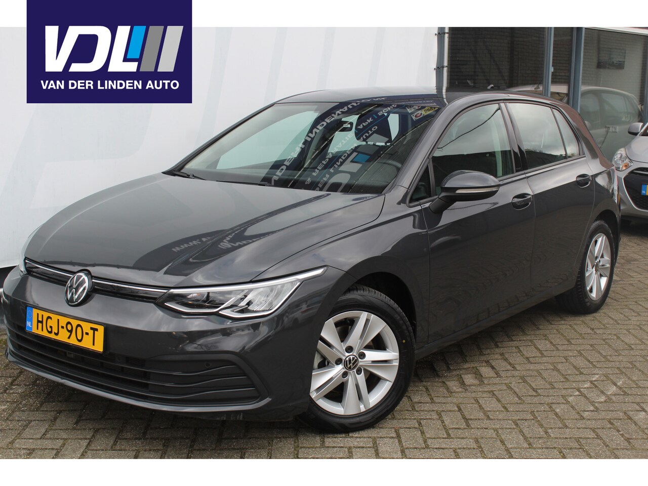 Volkswagen Golf - 1.5 TSI  Airco l Cruise control l Parkeercamera l LED dagrijverlichting l AppleCarPlayAndr - AutoWereld.nl