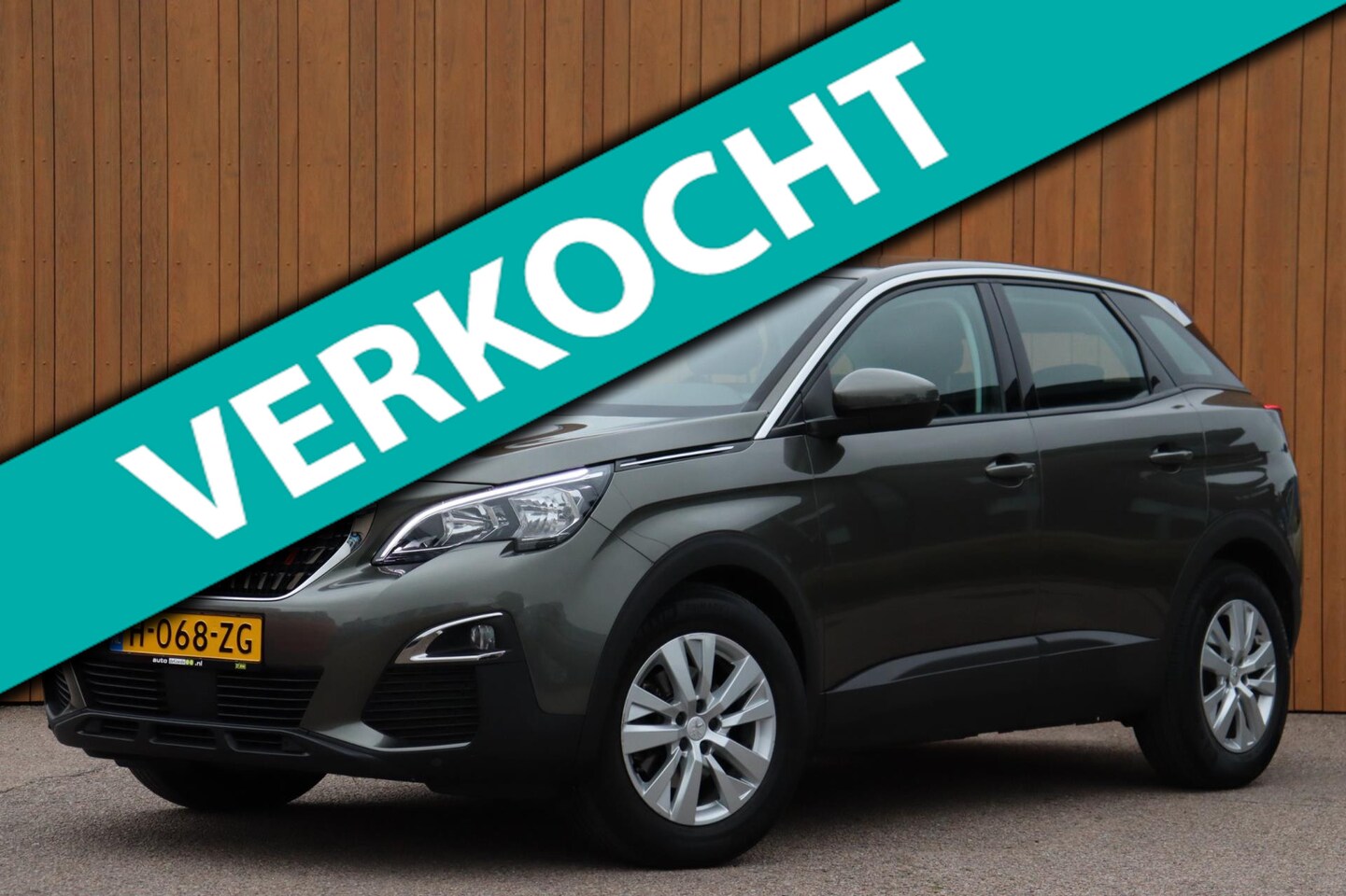 Peugeot 3008 - 1.2 PureTech Blue Lease Executive org. NL-auto - AutoWereld.nl