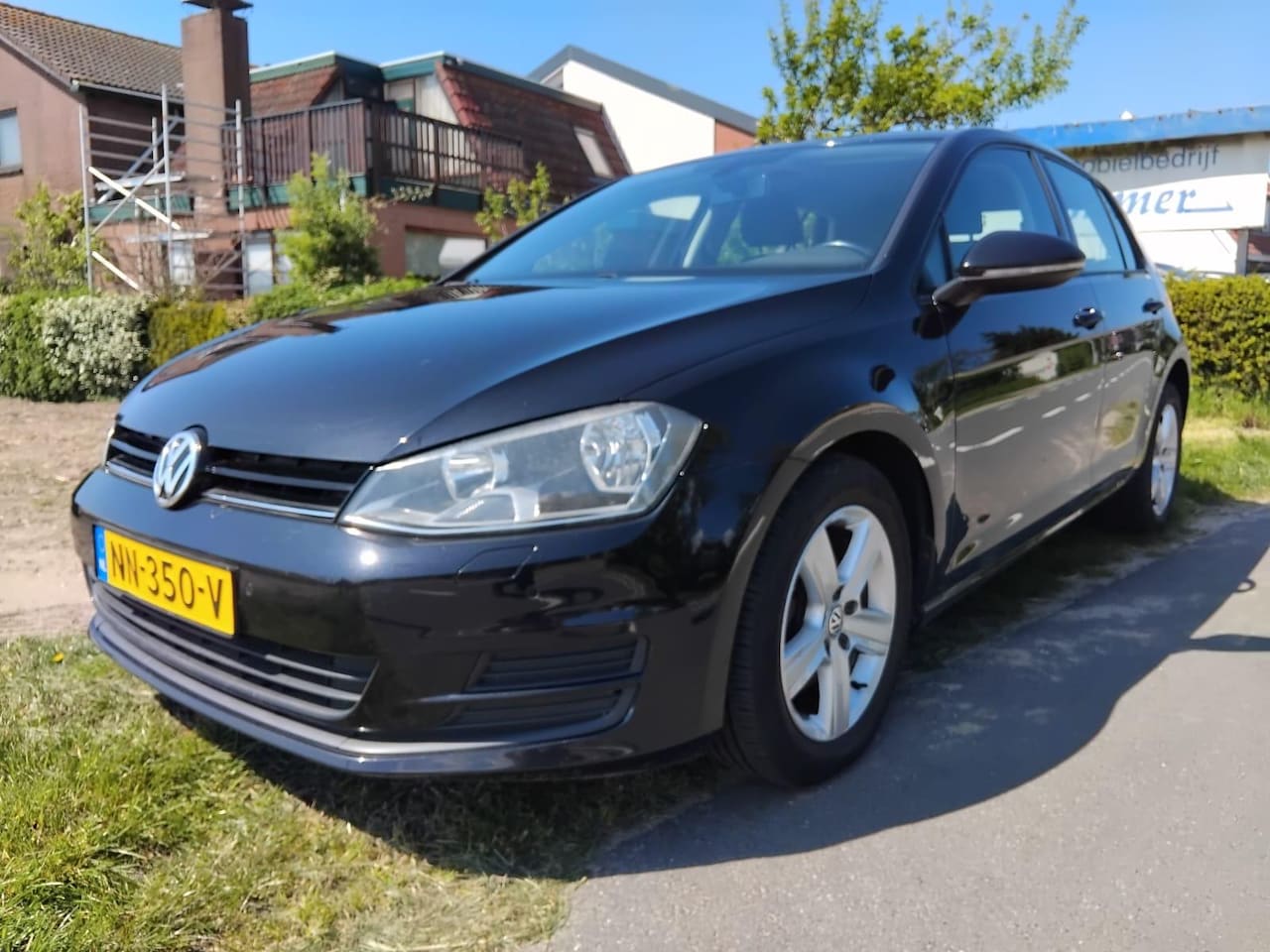 Volkswagen Golf - 1.2 TSI Trendline Stoelverwarming, Navi, Sportvelgen - AutoWereld.nl