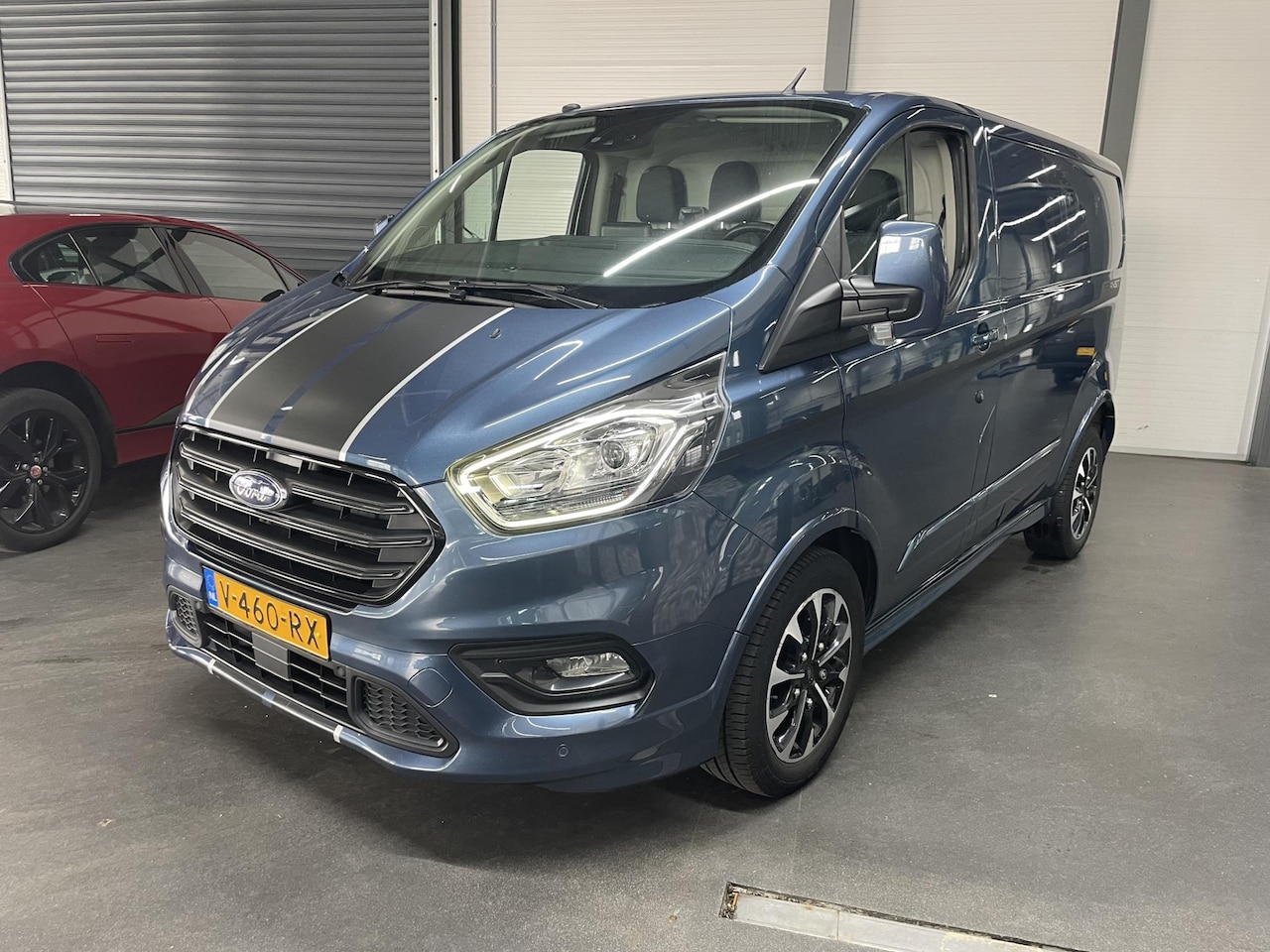 Ford Transit Custom - 310 2.0 TDCI L1H1 Sport 170 PK Automaat | Achteruitrijcamera | Winter pakket | - AutoWereld.nl