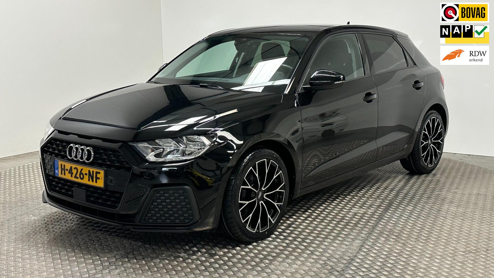 Audi A1 Sportback - 25 TFSI Pro Line benzine cruisecontrole airco carplay navigatie android parkeersensoren - AutoWereld.nl