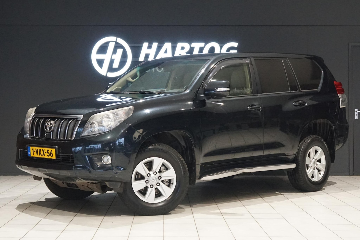 Toyota Land Cruiser - 3.0 D-4D SX Blind Van + TREKHAAK / LEDER / CAMERA / STOELVERWARMING - AutoWereld.nl