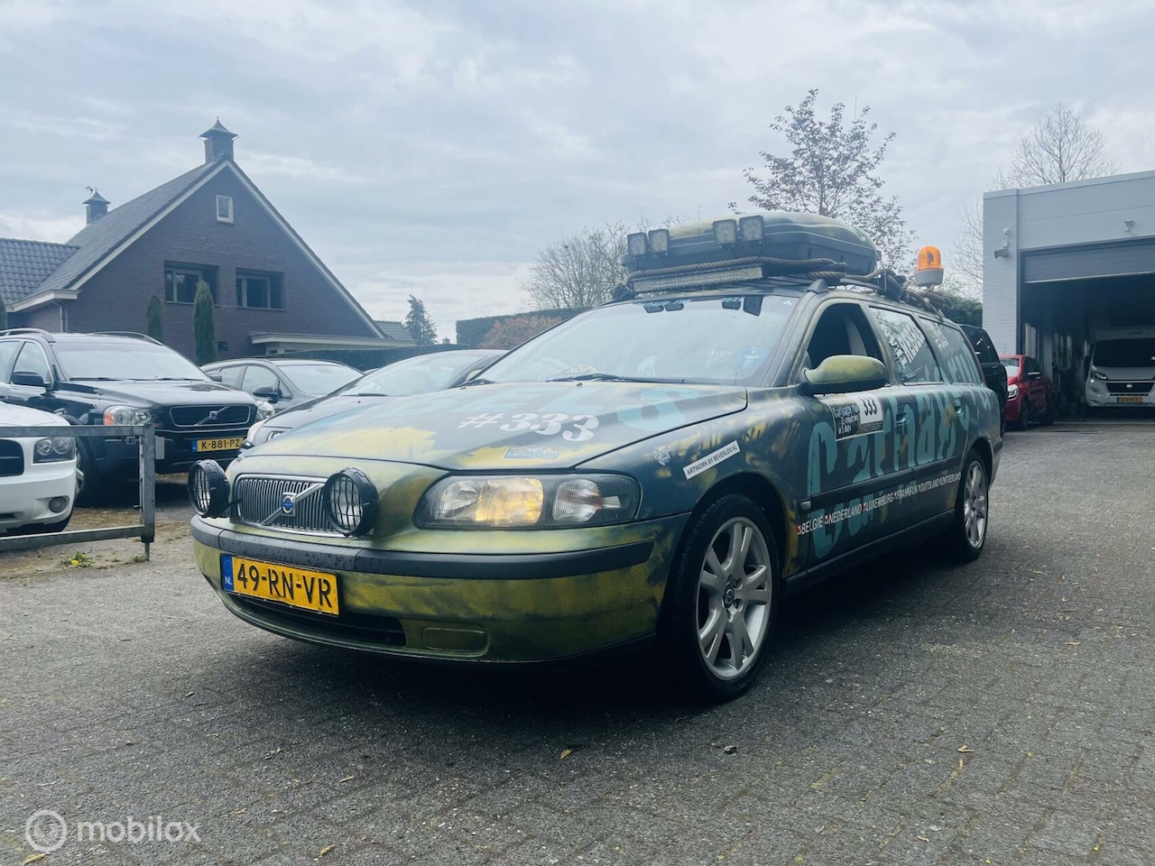Volvo V70 - 2.4 D5 Comfort Line Garbage Run 2024 / Diversen extra's / Airco - AutoWereld.nl