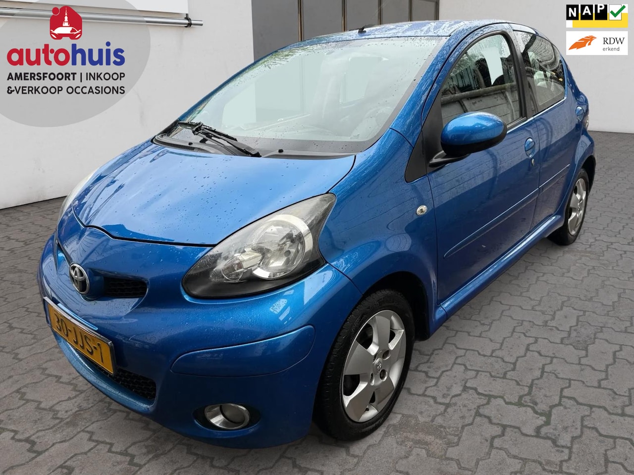 Toyota Aygo - 1.0-12V Dynamic Blue 1.0-12V Dynamic Blue - AutoWereld.nl
