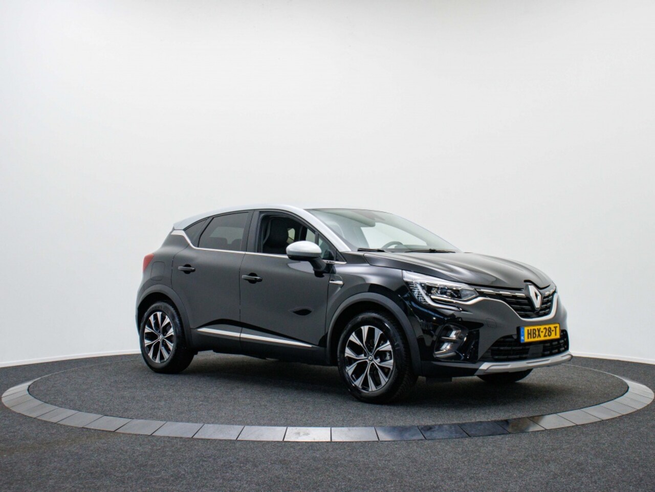 Renault Captur - 1.0 TCe 90 techno | Private lease 489 p.m. - AutoWereld.nl