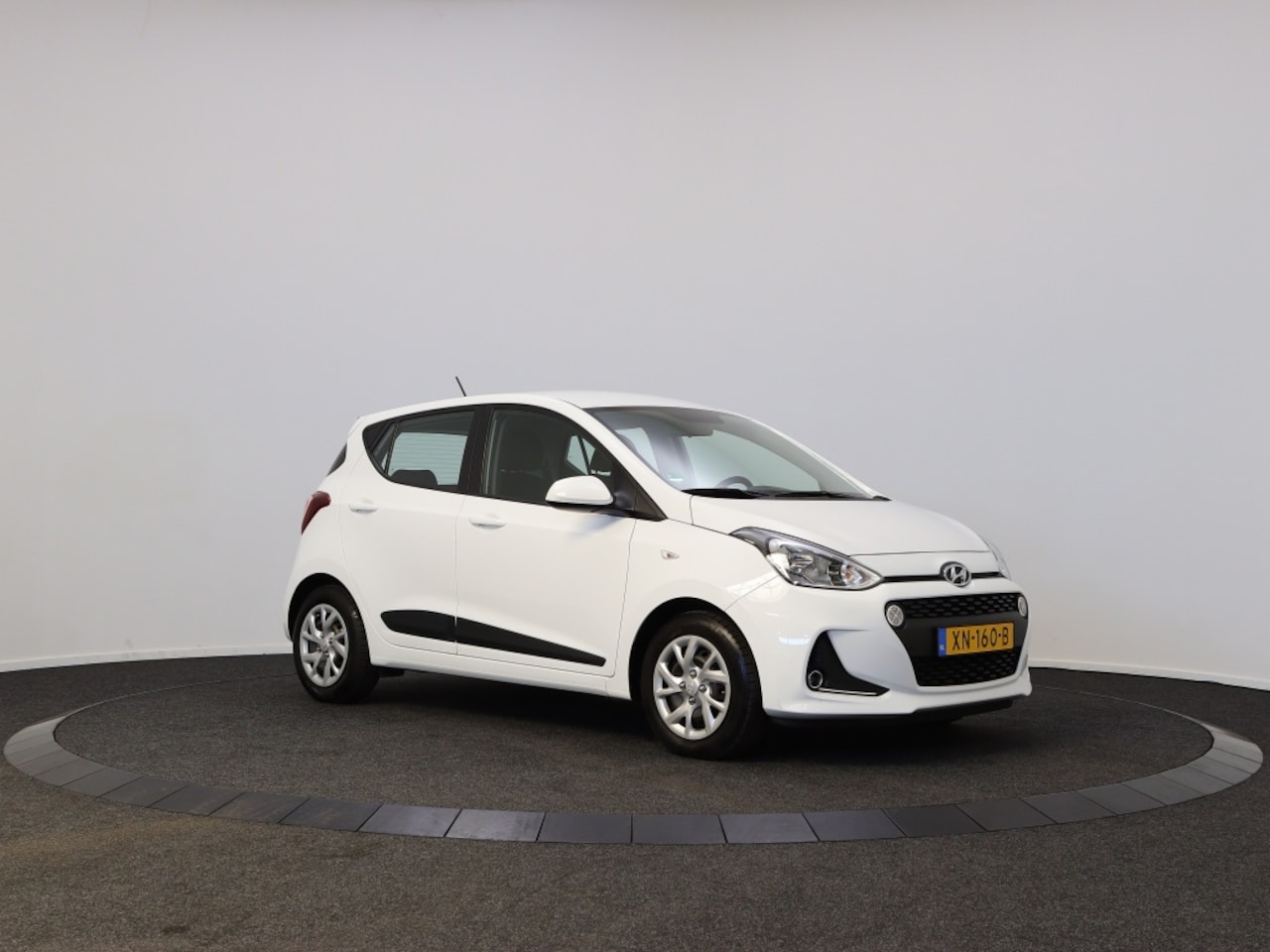 Hyundai i10 - 1.0i Comfort | fietsendragerbeugel | Airco | Cruise Control - AutoWereld.nl