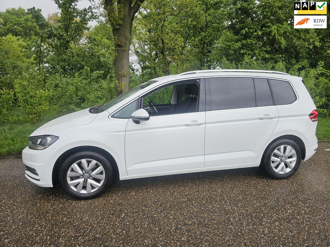 Volkswagen Touran - 1.2 TSI Highline 1.2 TSI Highline - AutoWereld.nl