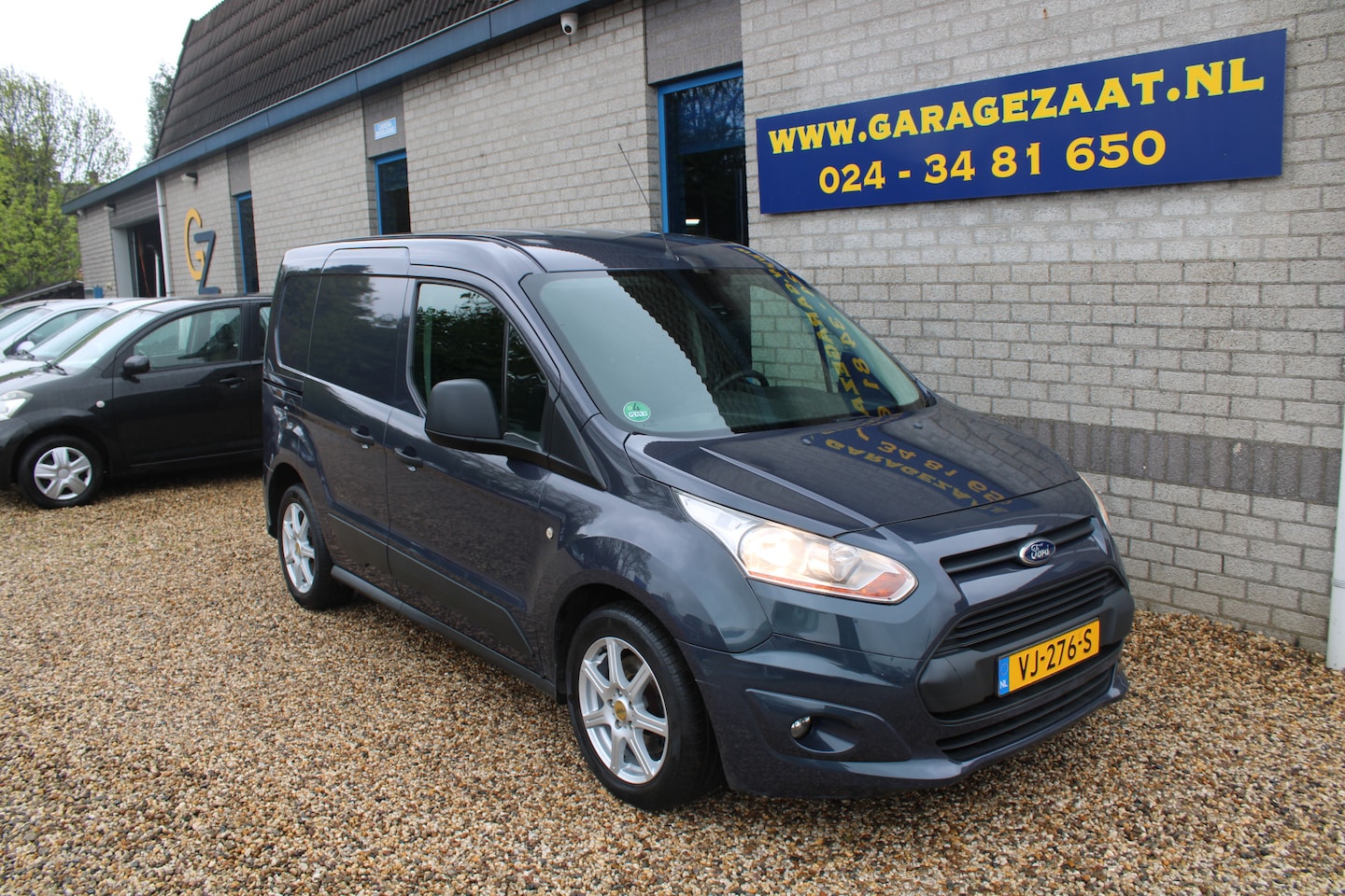 Ford Transit Connect - 1.6 TDCI L1 Trend 3-zits schuifdeur trekhaak set zomer/winterwielen - AutoWereld.nl