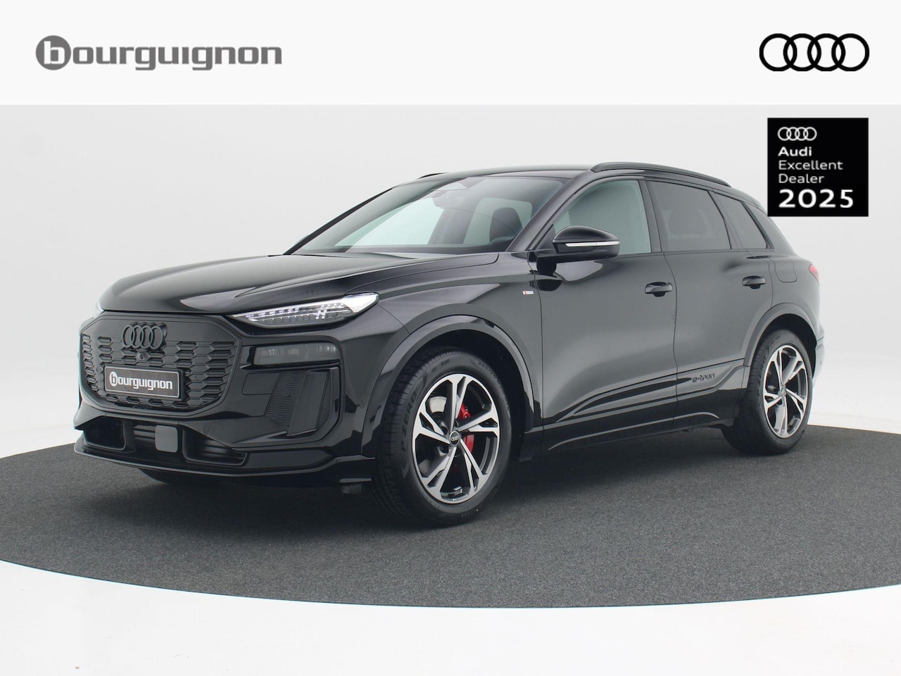Audi Q6 e-tron - S edition | 252pk| 83Kwh | € 2000,- VOORDEEL DOOR E- PREMIE!!!| 20 inch | Tech Pro pakket - AutoWereld.nl