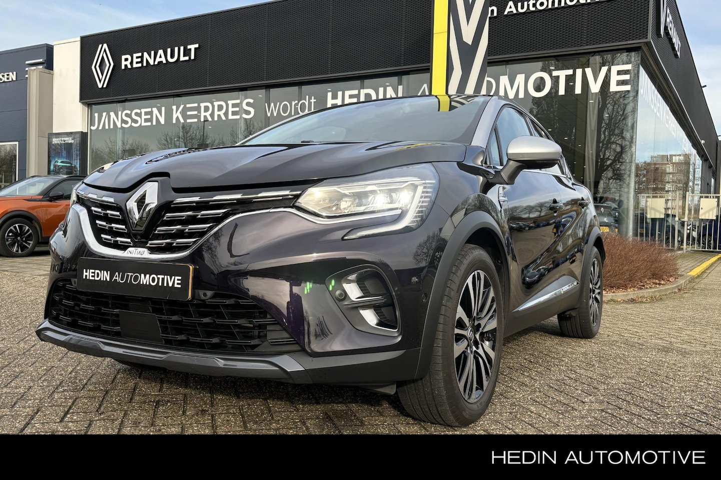 Renault Captur - 155PK Initiale Paris Automaat | Elek stoelen | Kantel/schuifdak | Leder - AutoWereld.nl