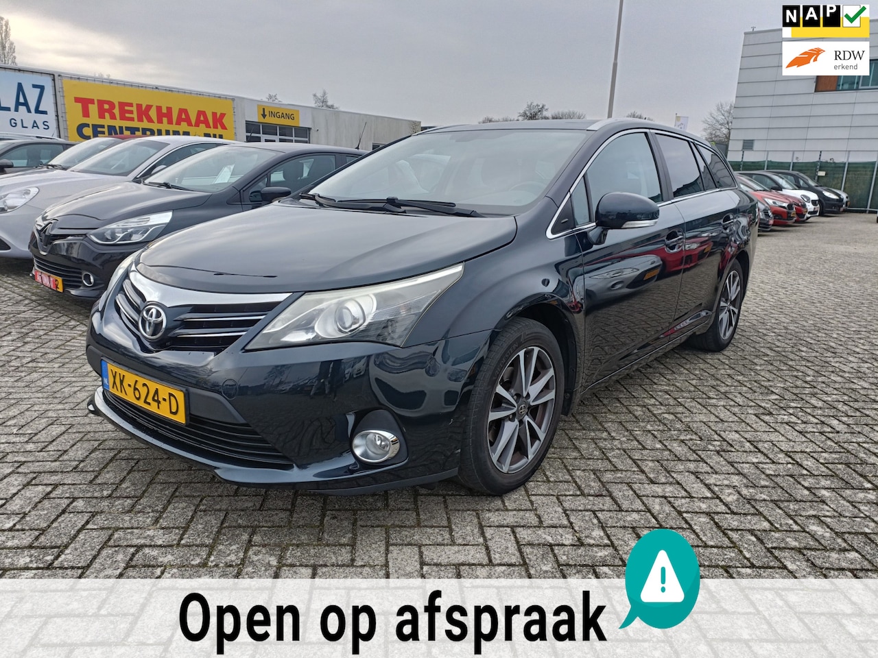Toyota Avensis Wagon - 1.6 VVTi Business/CAMERA/CRUIS CONT/TRKHAK - AutoWereld.nl