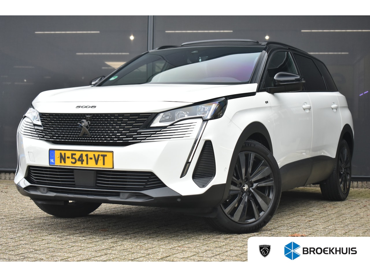 Peugeot 5008 - 1.6 PureTech GT Pack Business 180pk | Schuif/Kanteldak | Afn. Trekhaak | Elektr. Achterkle - AutoWereld.nl