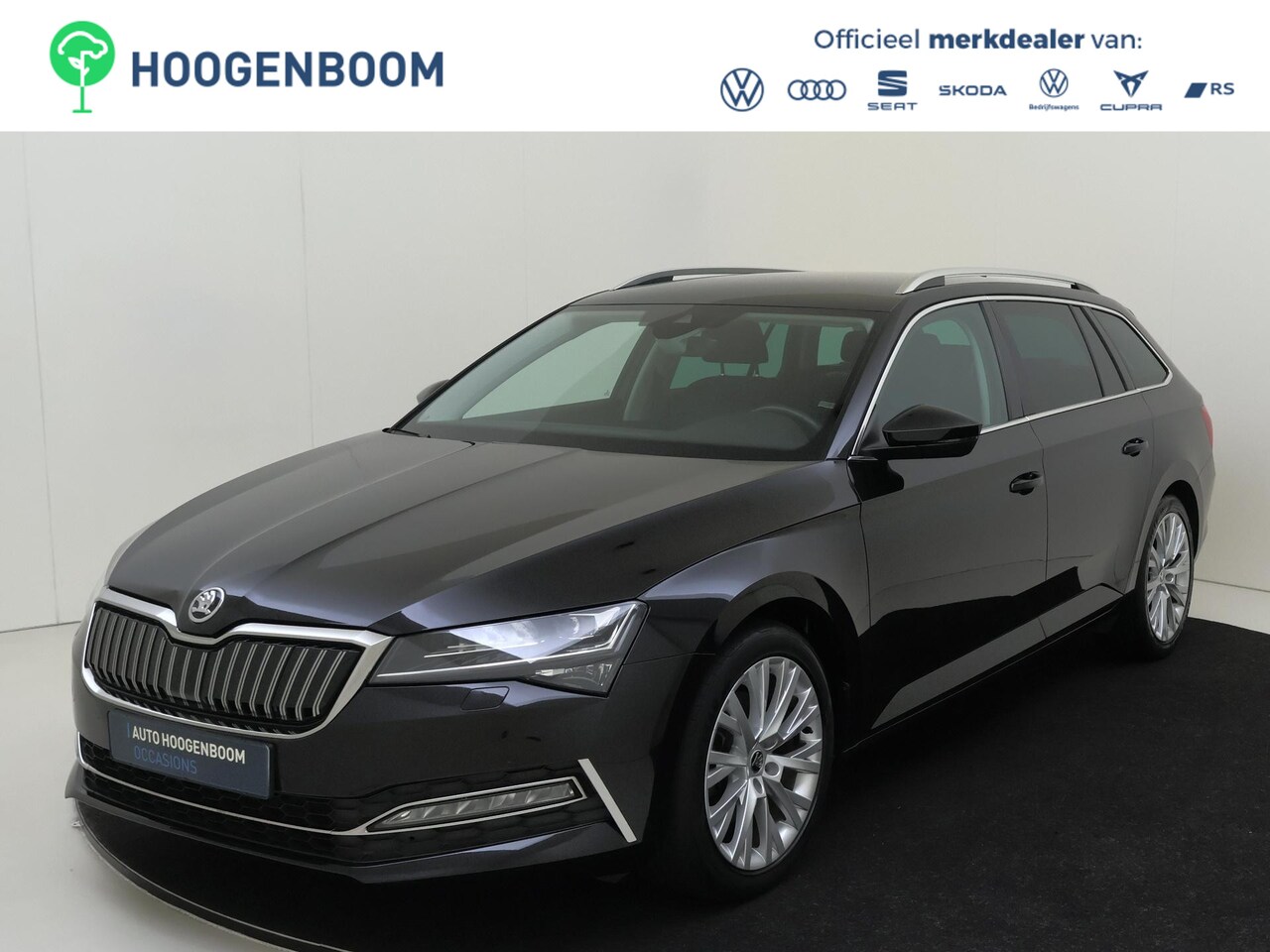 Skoda Superb Combi - 1.4 TSI iV Business Edition Plus | Trekhaak | Stoelverwarming voor en achter | Achteruitri - AutoWereld.nl