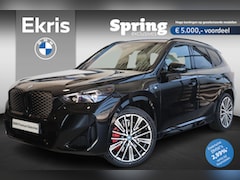 BMW iX1 - eDrive20 M Sportpakket Pro | Innovation Pack | Travel Pack | Easter