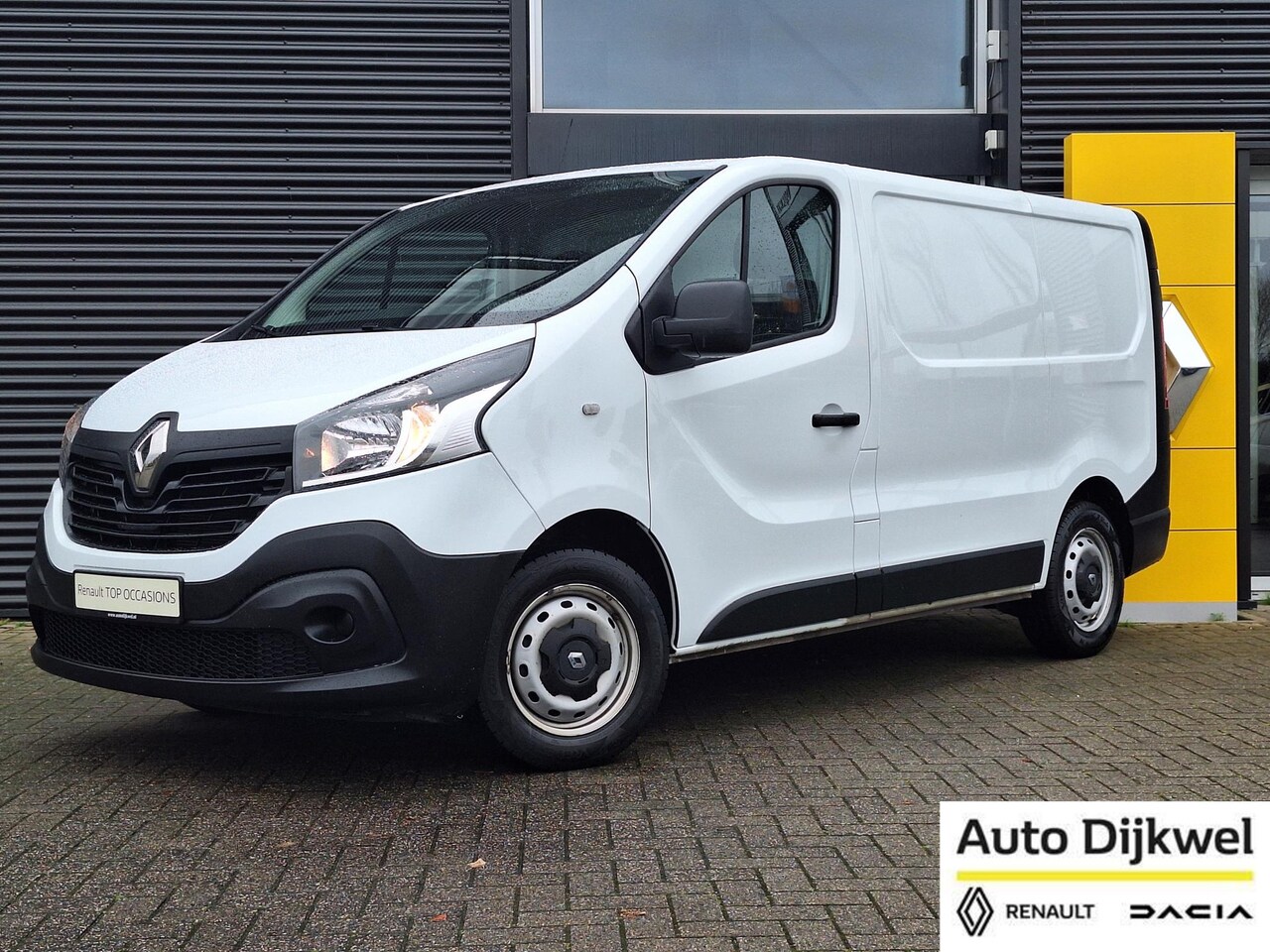 Renault Trafic - 1.6 dCi T27 L1H1 Comfort Navi, Airco, Cruise Control, 3-zits. GEEN BPM! - AutoWereld.nl