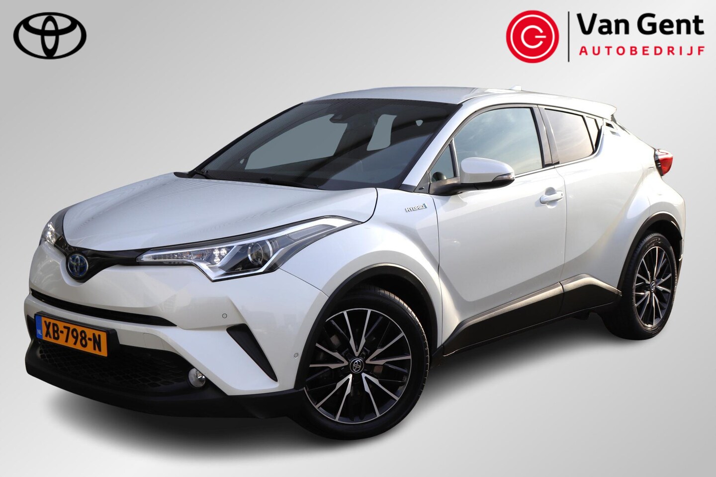 Toyota C-HR - 1.8 Hybrid Dynamic Parkeersensoren v+a | Navi | stoelverwarming - AutoWereld.nl
