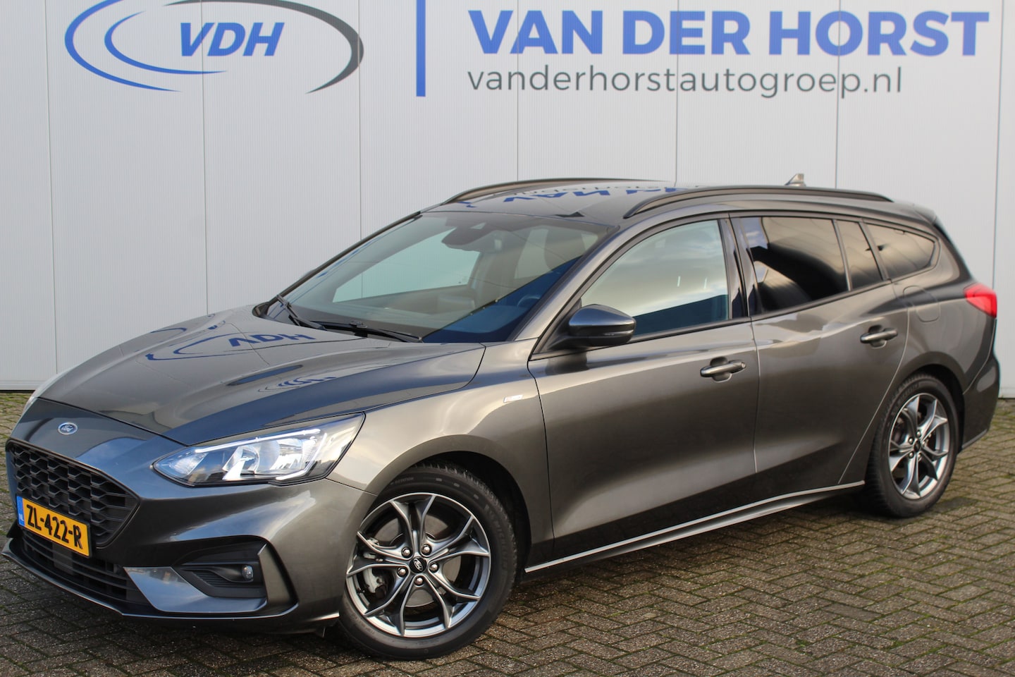 Ford Focus Wagon - 1.0-125pk EcoBoost ST-Line AUTOMAAT ! Heel erg nette en goed onderhouden Ford Focus ST-Lin - AutoWereld.nl