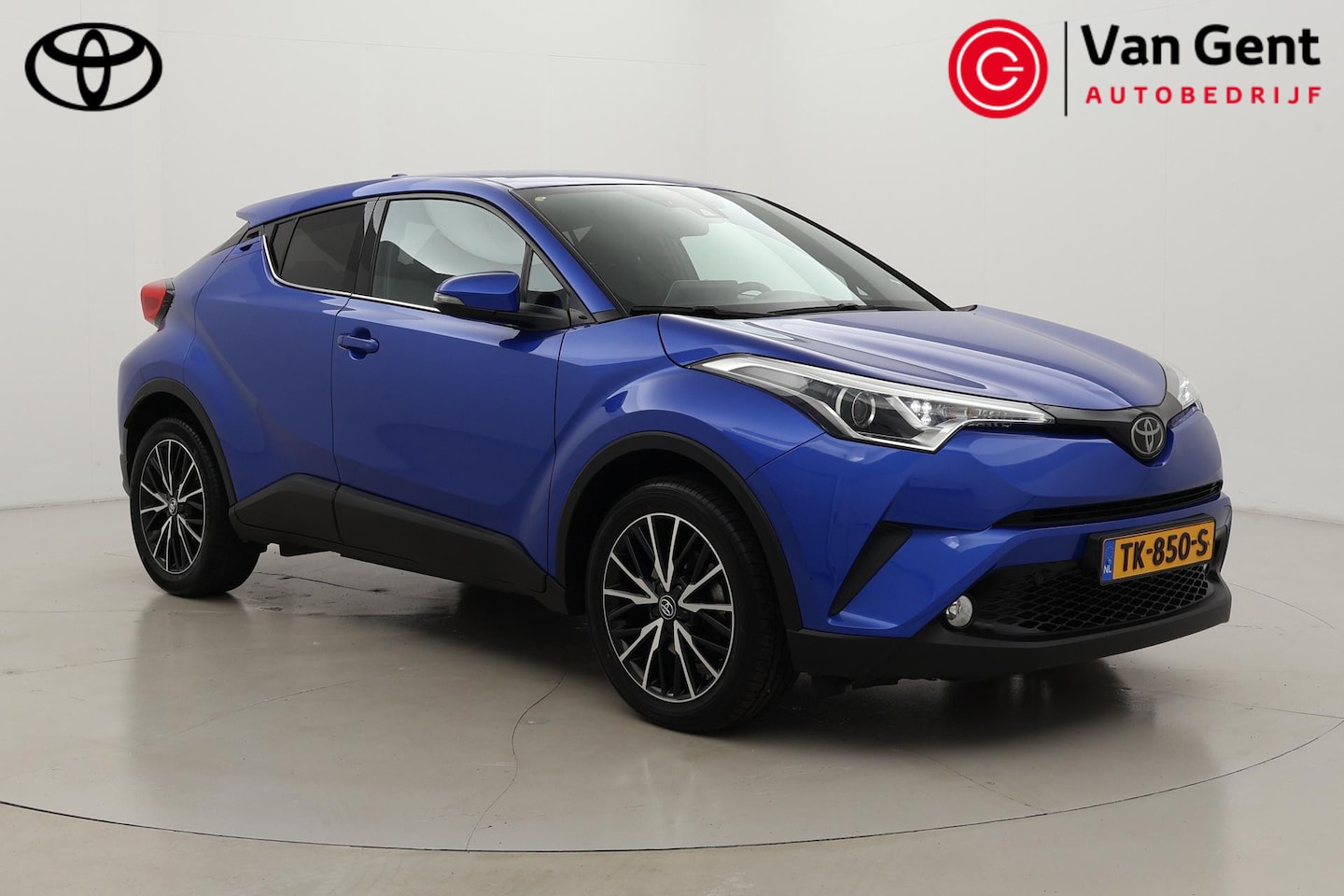 Toyota C-HR - 1.2 Energy | Trekhaak | Navigatie | Stoelverwarming | Keyless | Adaptive Cruise | 18 inch - AutoWereld.nl