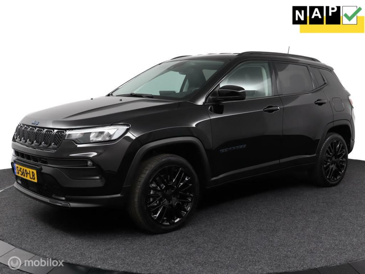 Jeep Compass - 4xe 190 Plug-in Hybrid Electric Night Eagle | Clima | Adaptief cruise | 19LMV | Half Leder - AutoWereld.nl