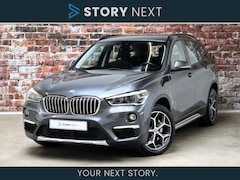 BMW X1 - sDrive20i High Executive xLine Automaat / Navigatie Plus / Trekhaak / LED / Head-Up Displa