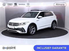 Volkswagen Tiguan - 1.4 TSI eHybrid R-Line Business 245 pk Automaat (DSG) | Navigatie | Panoramadak | Parkeers