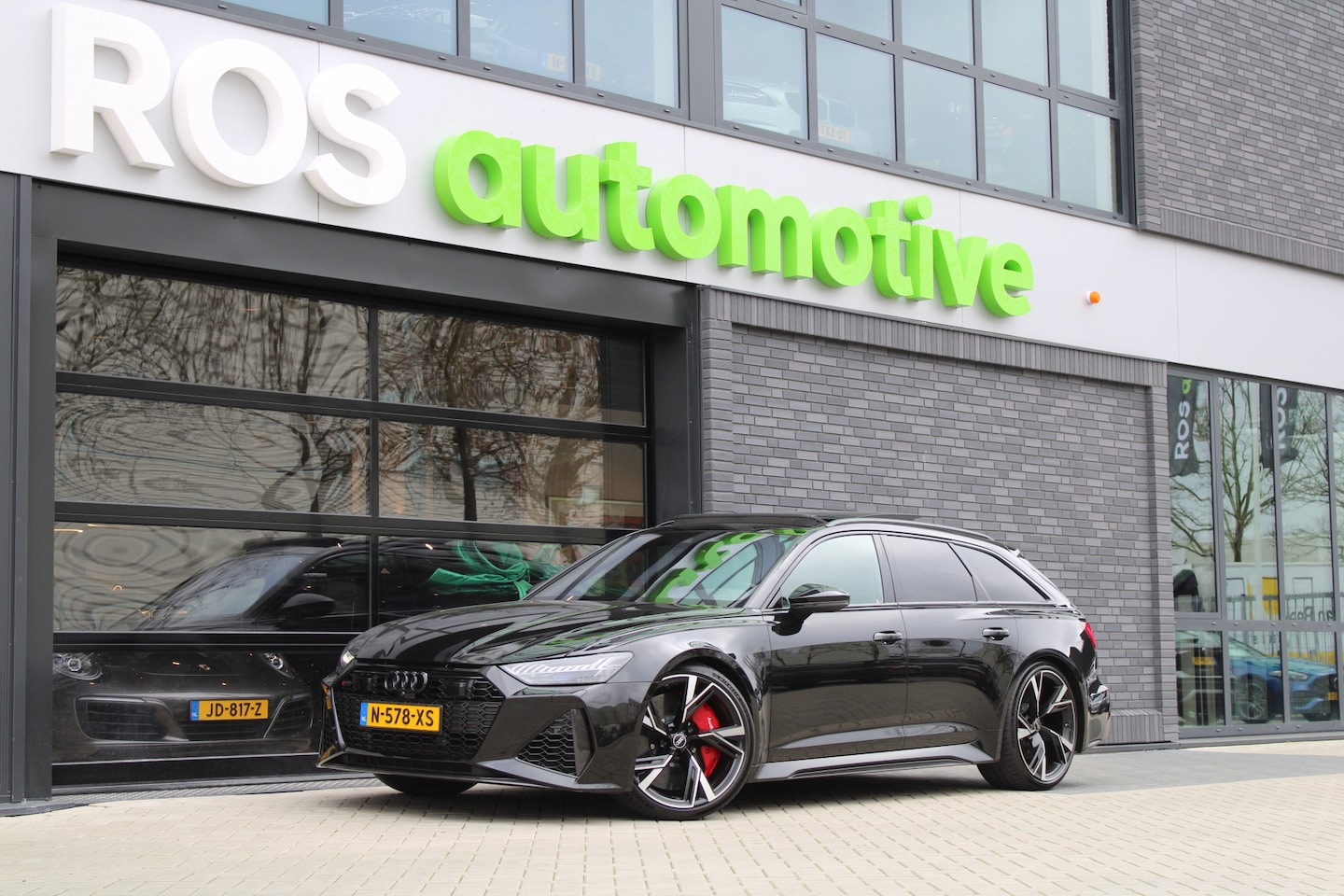 Audi RS6 - Avant RS 6 TFSI quattro | DYNAMIC PLUS | KERAMISCH | HUD | 4WS | CARBON | NIGHT VISION | B - AutoWereld.nl