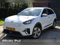 Kia e-Niro - ExecutiveLine 64 kWh e-Niro ExecutiveLine 64kWh Navi/Led/Stoelverwarming en koeling/Achter