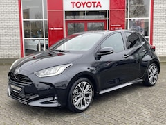 Toyota Yaris - 1.5 HYBRID 130 EXECUTIVE NIEUW & DIRECT LEVERBAAR STOELVERW BLIND-SPOT PARK-SENSOREN NAVI