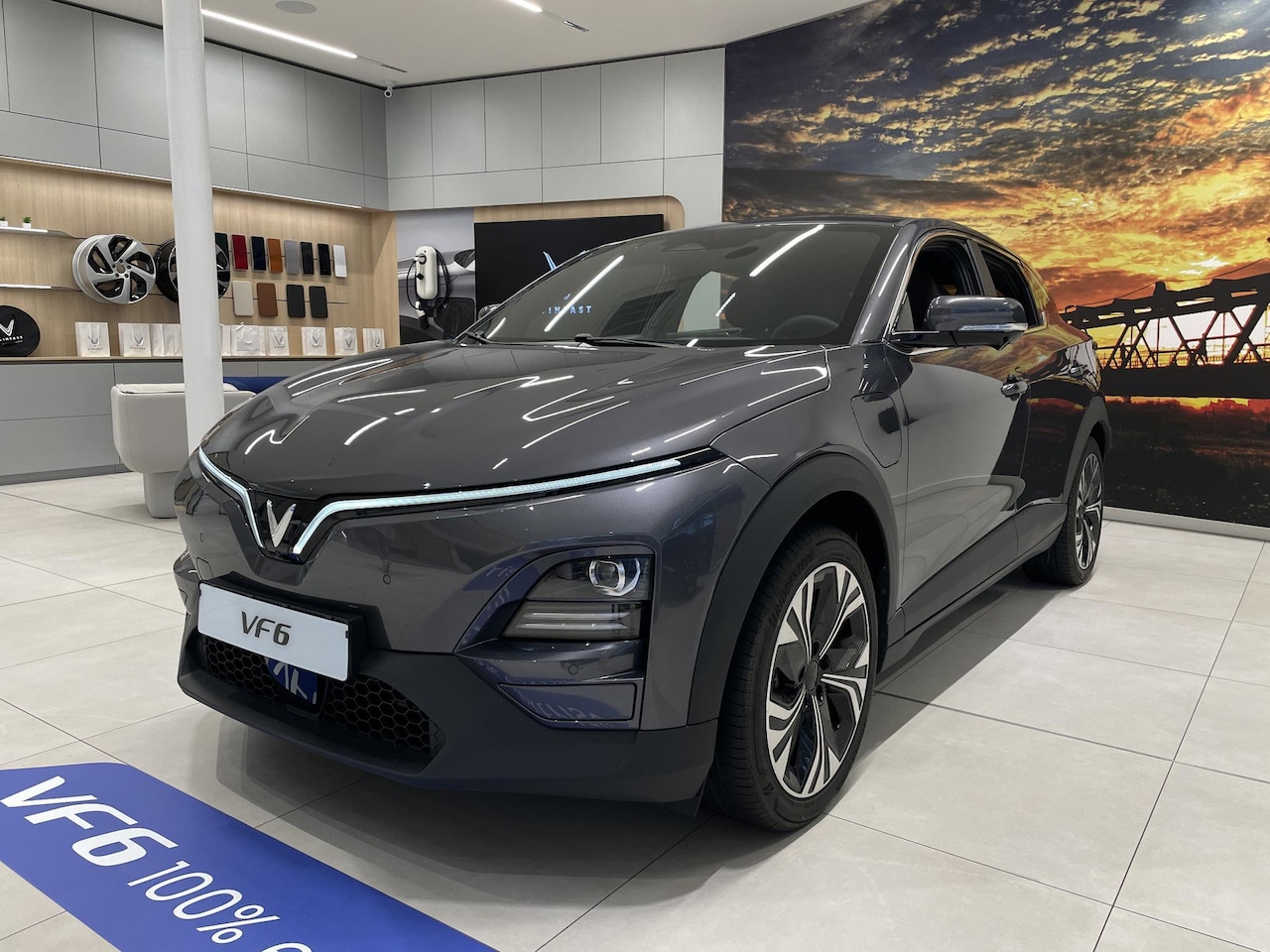 VinFast VF6 - Plus 59.6 kWh // 100% ELEKTRISCH// 7 JAAR GARANTIE - AutoWereld.nl