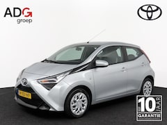 Toyota Aygo - 1.0 VVT-i x-play | Apple Carplay/Android Auto | achteruitrijcamera | Airco |