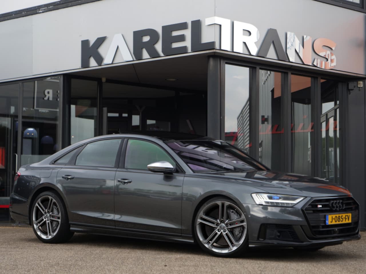 Audi S8 - 4.0 TFSI S8 Quattro | Achteras besturing | Ceramic brake | B&O | 3D Top view.. - AutoWereld.nl