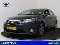 Toyota Avensis - 1.8 VVTi Dynamic Business | Camera | Stoelverwarming | LM velgen | Half leder | Climate Co
