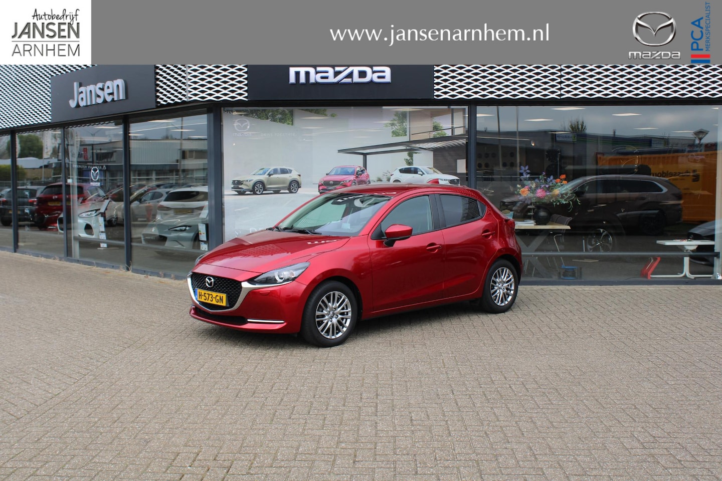 Mazda 2 - 1.5 Skyactiv-G Luxury 1.5 Skyactiv-G Luxury , Navi, Apple Carplay, Cruise, PDC, Camera, LKA, HUD, Airco, Stoelve - AutoWereld.nl