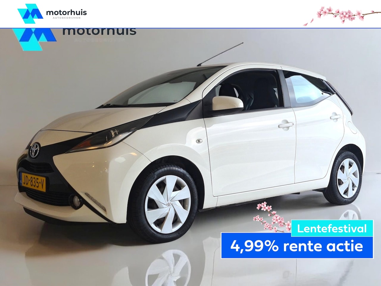 Toyota Aygo - 1.0 VVT-i 69pk 5D x-play CAMERA AIRCO BLUETOOTH - AutoWereld.nl