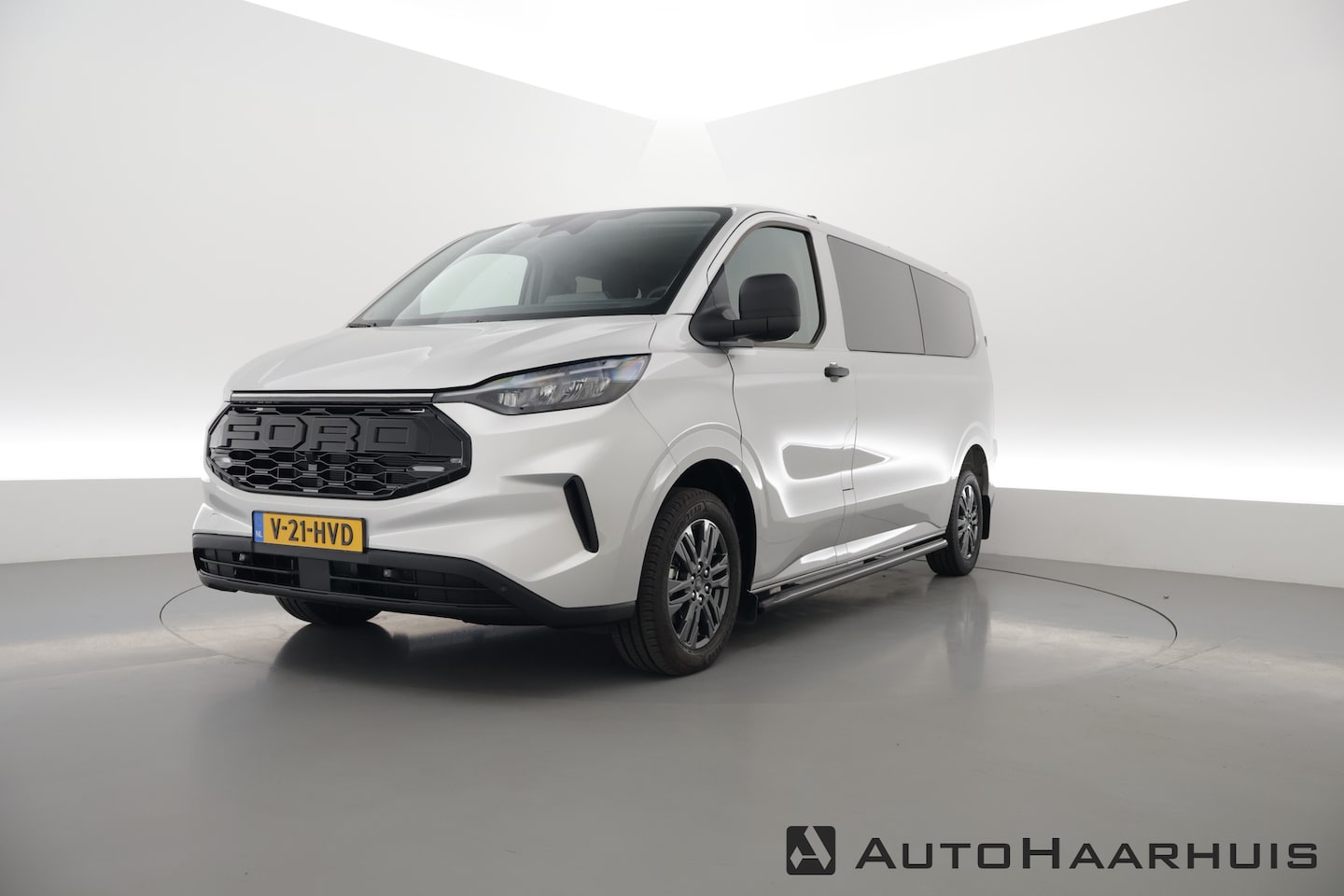 Ford Transit Custom - 2.0 TDCI L2H1 RAPTOR | Dubb.Cab. | Automaat | Camera | Cruise | Navi | Side Bars | LM velg - AutoWereld.nl
