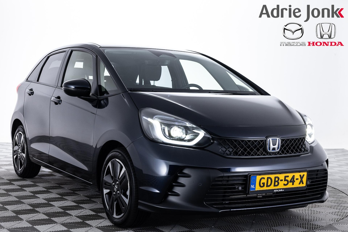 Honda Jazz - 1.5 e:HEV Advance | AUTOMAAT | APPLE CARPLAY | ACHTERUITRIJCAMERA | PARKEERSENSOREN | DODE - AutoWereld.nl