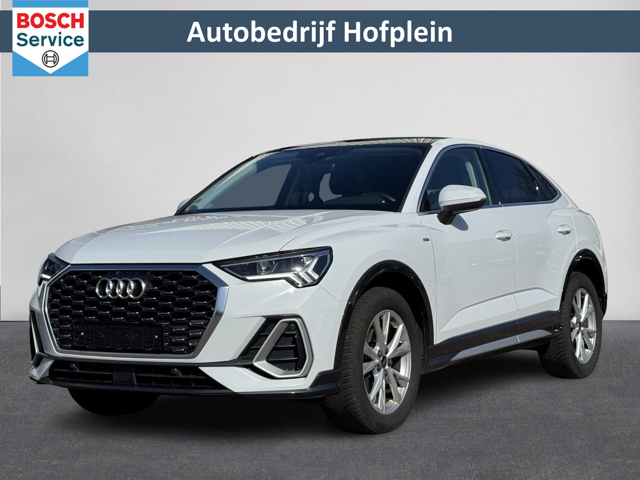 Audi Q3 Sportback - 35 TFSI S Edition | Automaat | Cruise | Elektrische ramen | Stoel verwarming | Navi | Pano - AutoWereld.nl