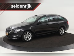 Skoda Octavia - 1.6 TDI Ambition | Trekhaak | Carplay | Navigatie | Climate control | PDC | Cruise control