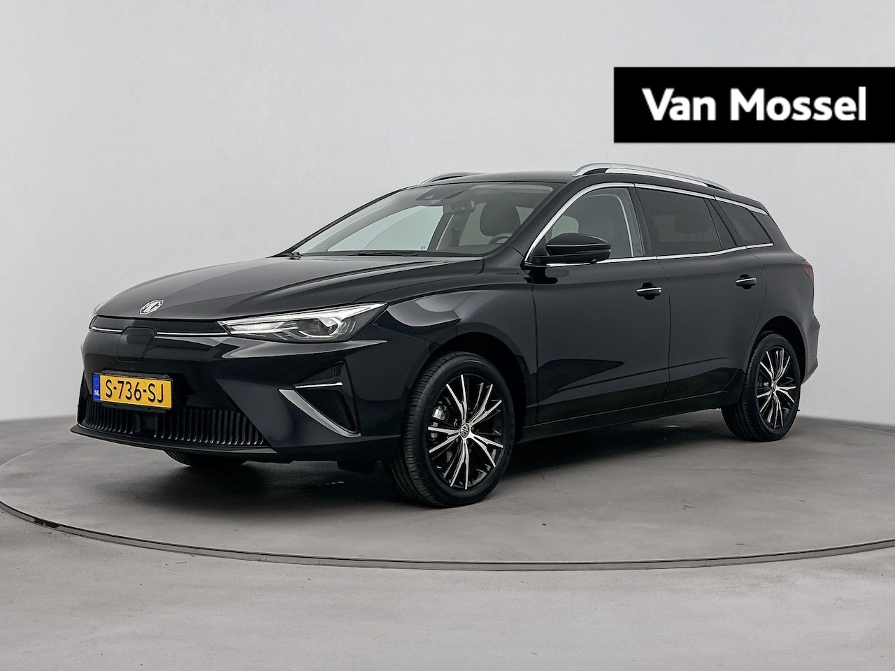 MG 5 - Luxury Long Range 61 kWh MG 5 Long Range Luxury 61 kWh  | Leder | Navi | 360 Camera | Appl - AutoWereld.nl
