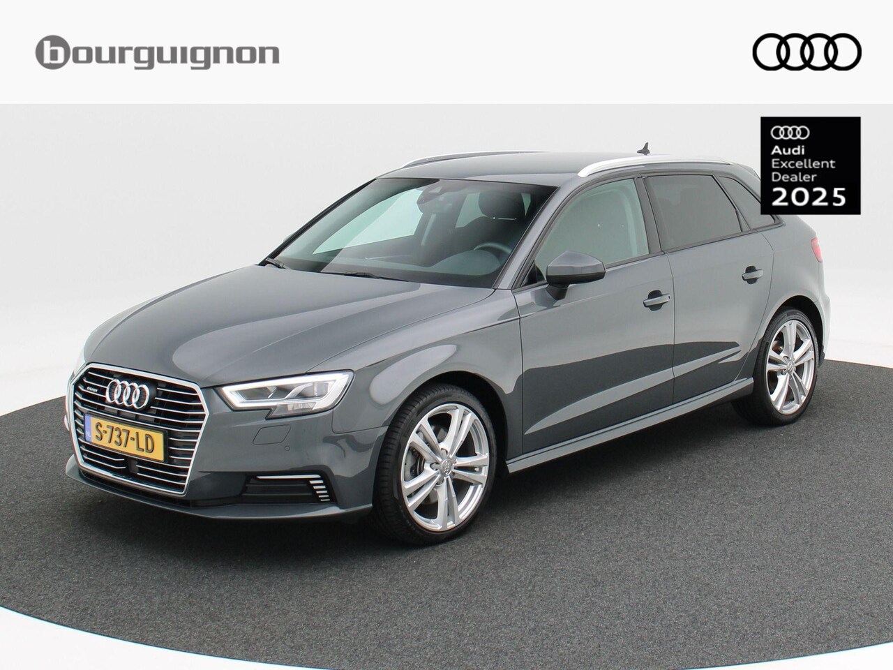Audi A3 Sportback - 40 e-tron 204 Pk Automaat Advance Sport | Cruise Control | Navigatiesysteem | Stoel Verwar - AutoWereld.nl