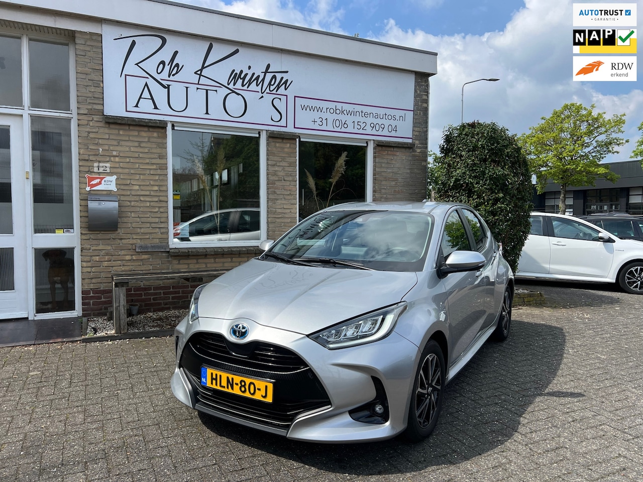 Toyota Yaris - 1.5 Hybrid Business Plus Team Deutschland - AutoWereld.nl