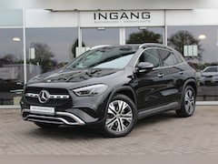 Mercedes-Benz GLA-Klasse - 250 e Luxury Line | Trekhaak | Pano | Distronic |