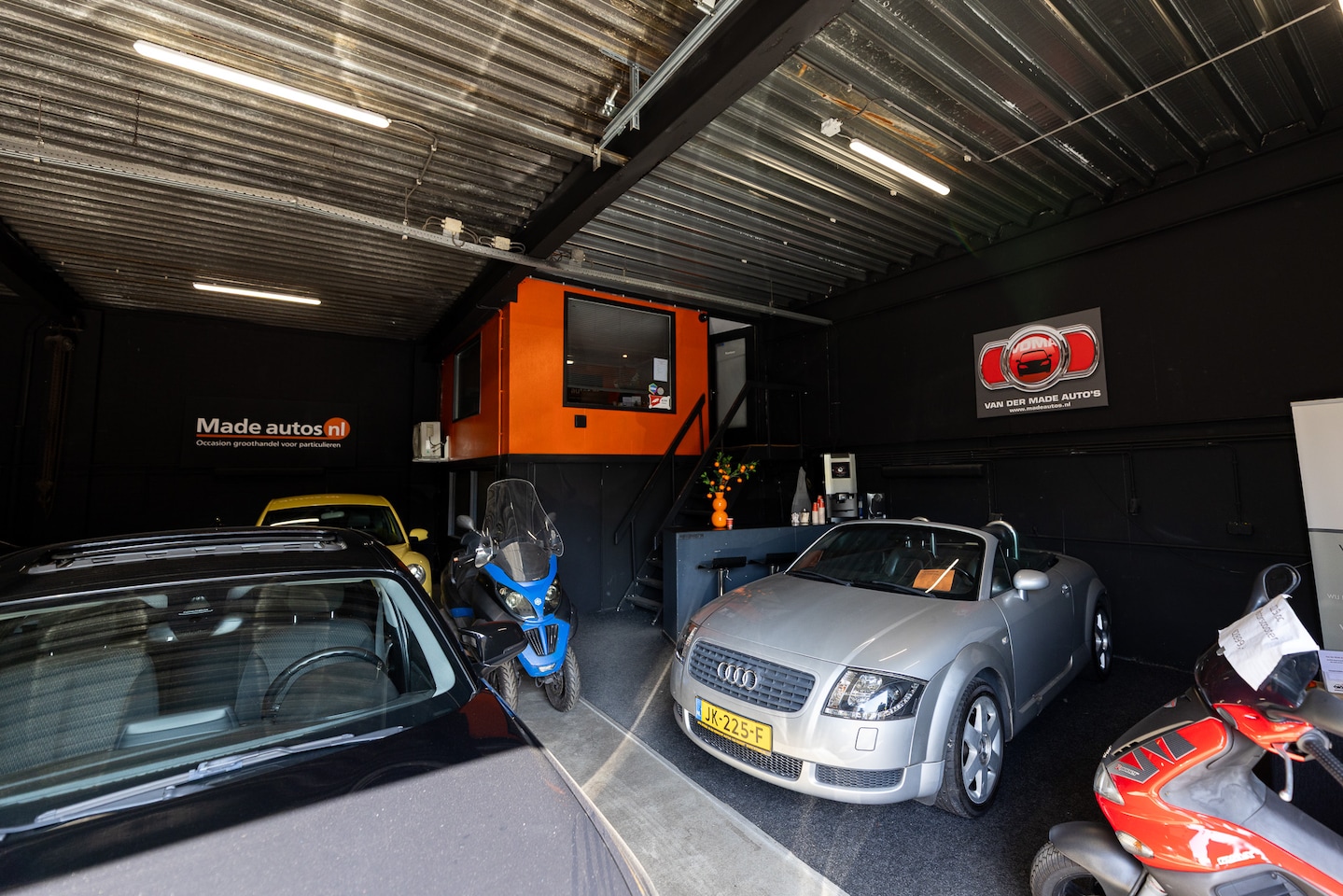 Van der Made Auto's