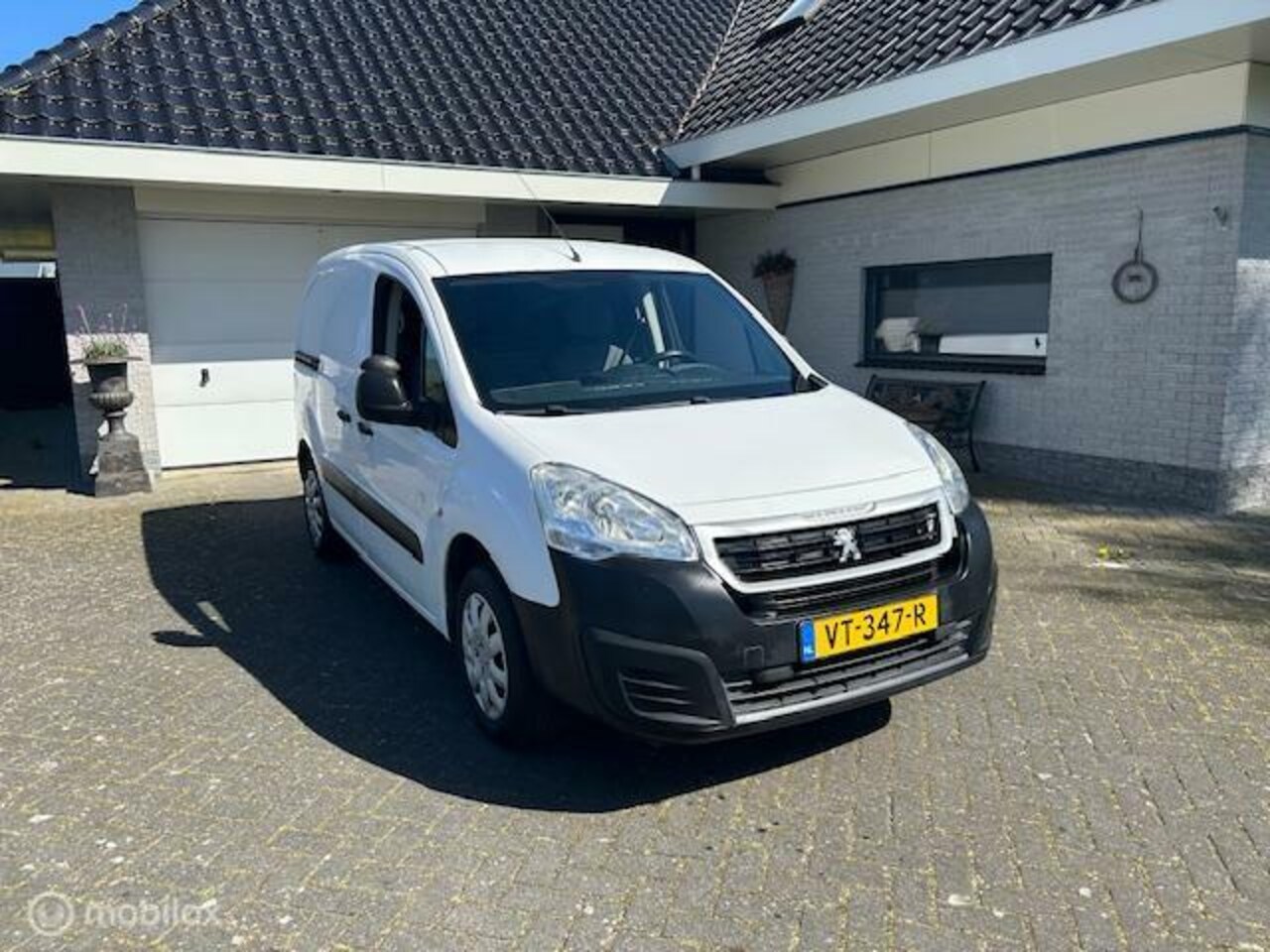 Peugeot Partner - bestel 120 1.6 HDi L1 Première Nieuwe APK! - AutoWereld.nl