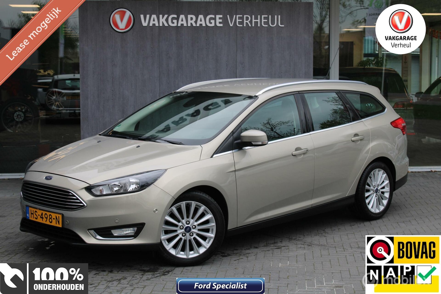 Ford Focus Wagon - 1.0 Titanium|125Pk|Navi|Trekhaak|Boekje|Nap - AutoWereld.nl