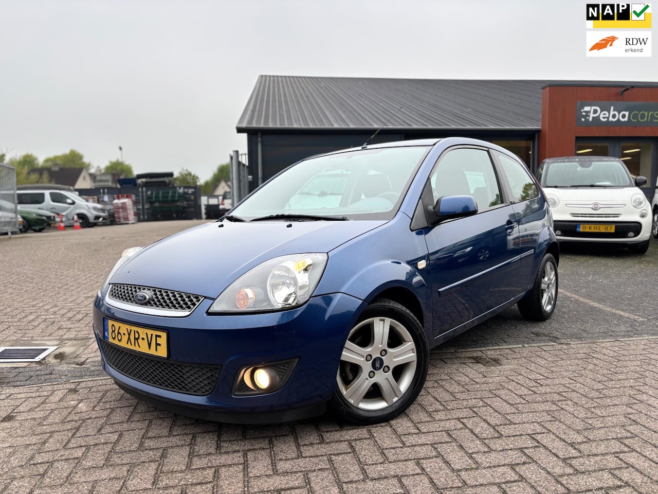 Ford Fiesta - 1.3-8V Futura 1.3-8V Futura - AutoWereld.nl