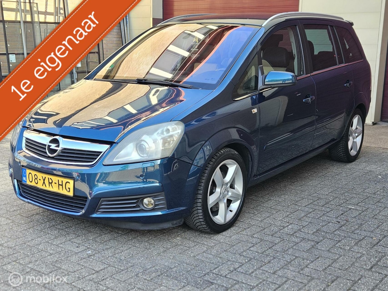 Opel Zafira - 2.2 | Executive | AUTOMAAT | 7 Persoon | APK | - AutoWereld.nl